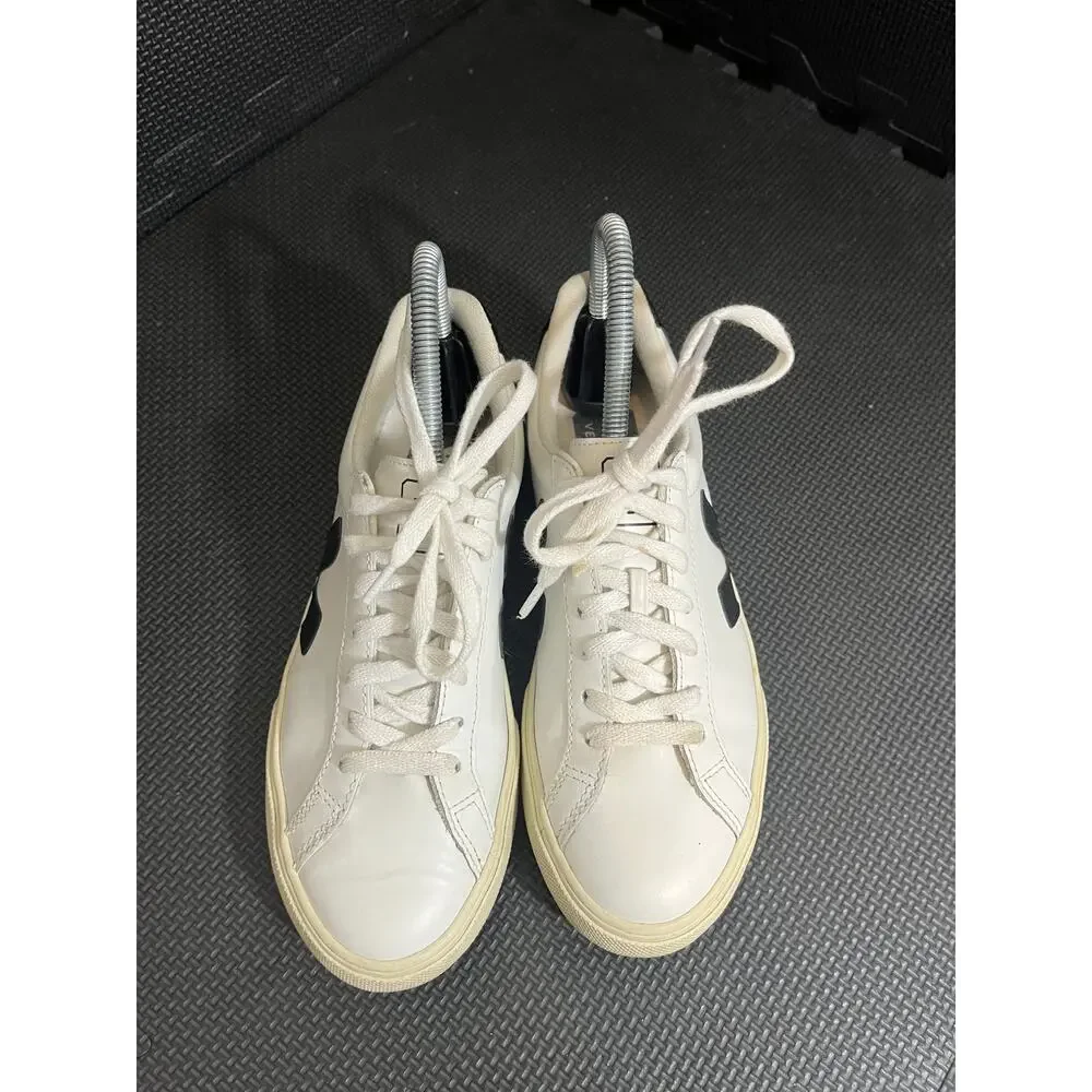 Veja Esplar Leather Sneakers‎ Womens Size 6 US EU 37 White Black Used Low Top